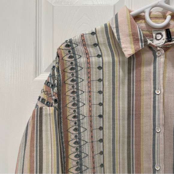 Anthropologie Akemi + Kin Button Up Top - Picture 3 of 14